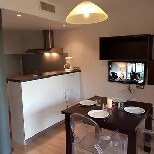 Mas De Valrugues Holifrance Apartahotel